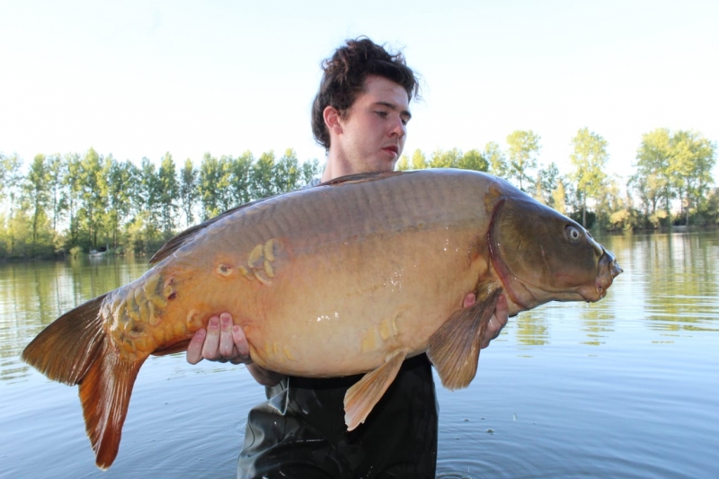 Sam Meredith 50lb mirror