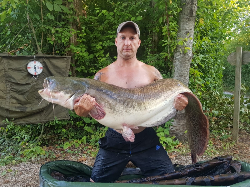 Brett Mathews 72lb cat