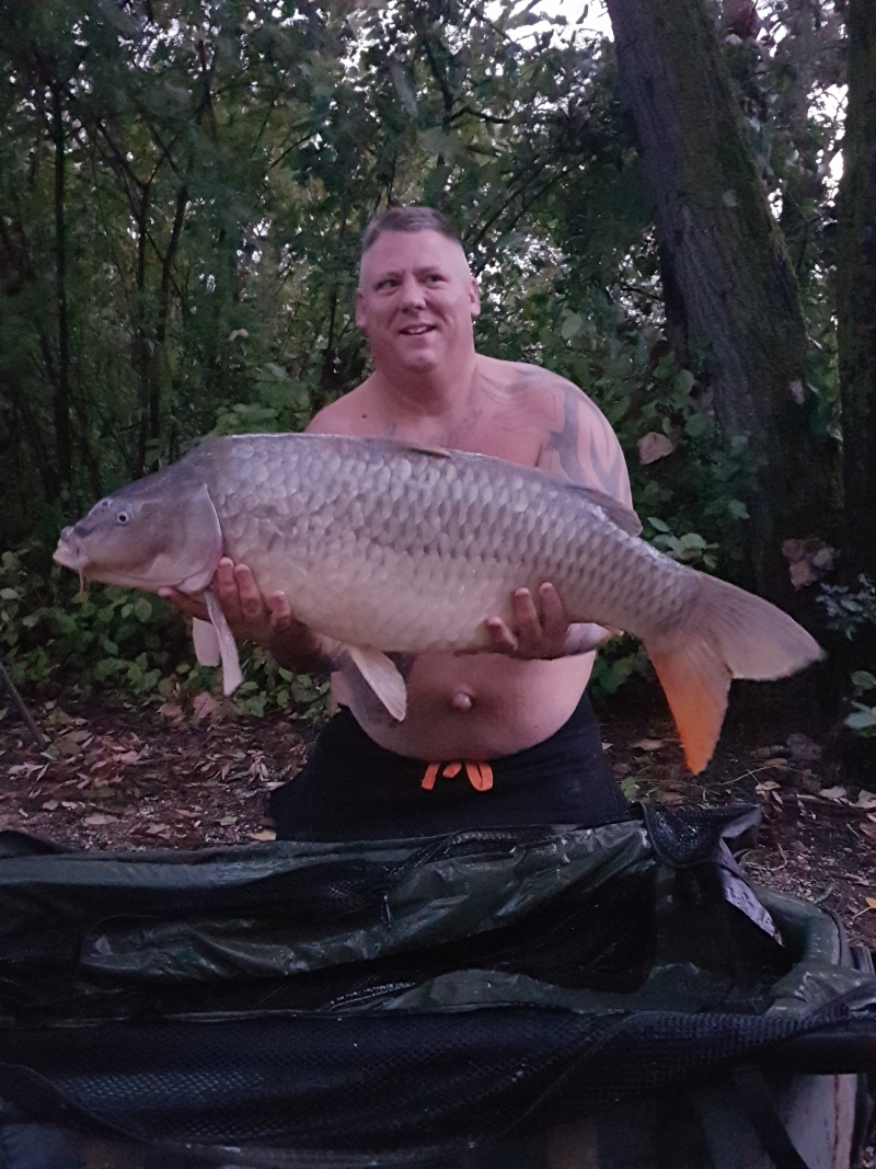 Daniel Coombes 32lb