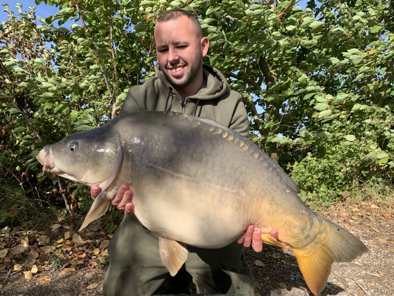 Ian BOWDEN 33LB