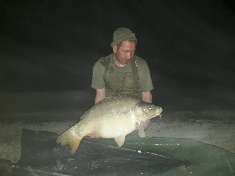 Staurt Urquhart 33lb