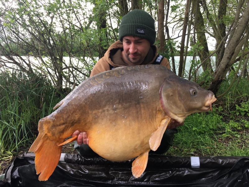 Mark Moore 46lb
