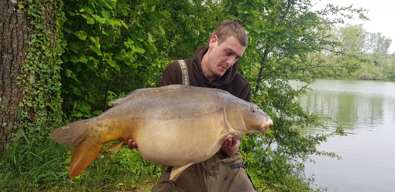 Dan Roberts 44lb