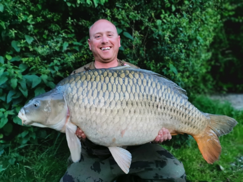 Daniel Jones 47lb