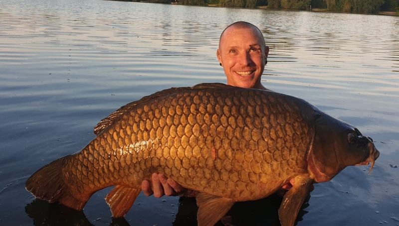 Mark Stockings 46lb 5oz