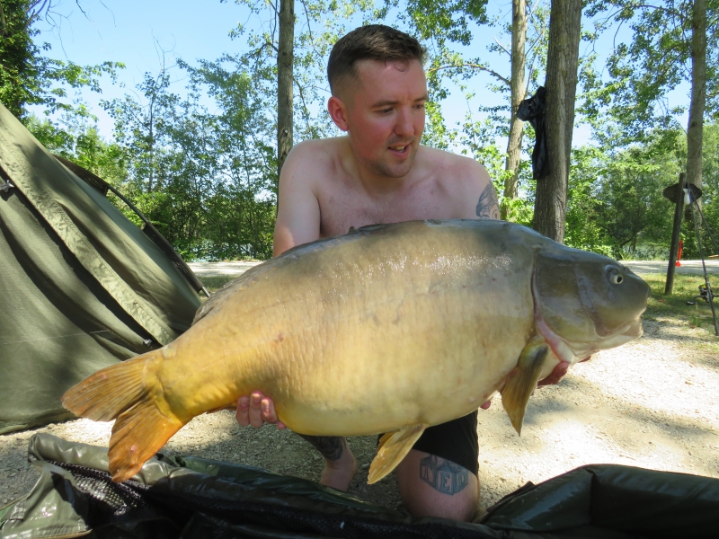 Dean Owens 34lb