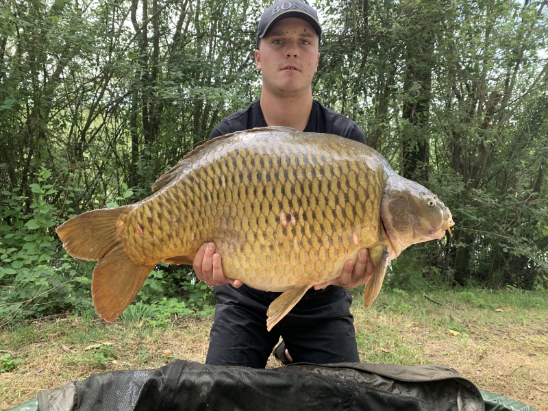 Callum Brentley 33lb