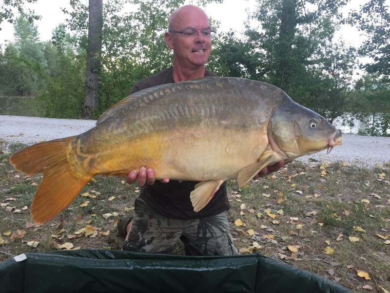 Terry Willison 37lb 7oz mirror