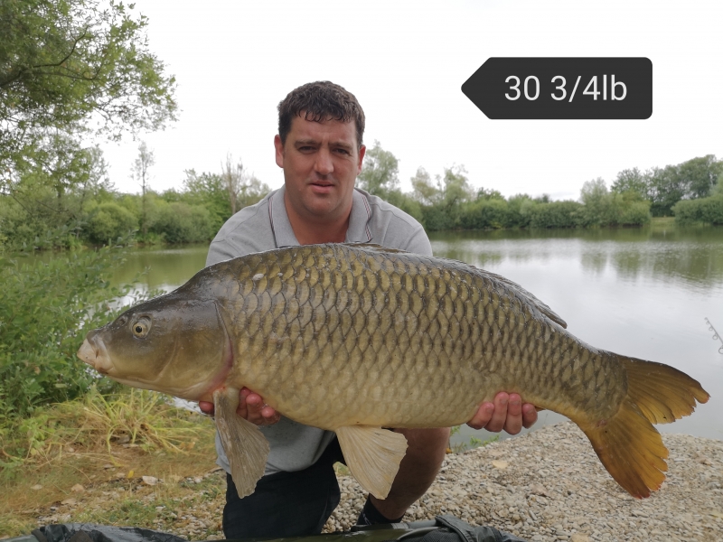 Anthony Dews 30lb 12oz common