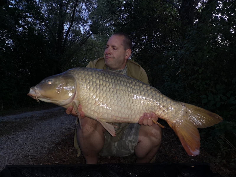 Nigel Sealey 32lb