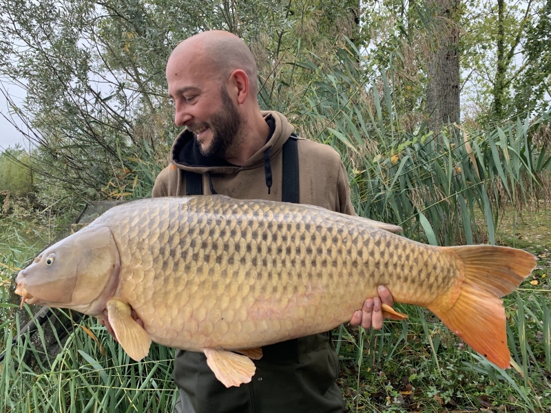 Adam Tree 42lb 8oz