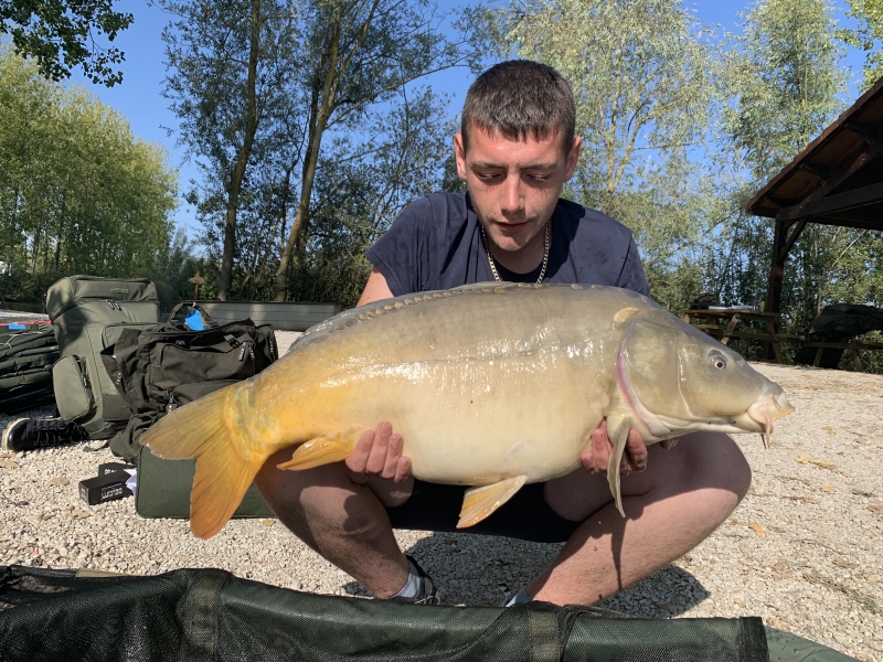 Josh Moore 29lb